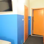 フリーダム ホステル *