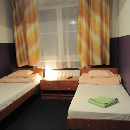 フリーダム ホステル