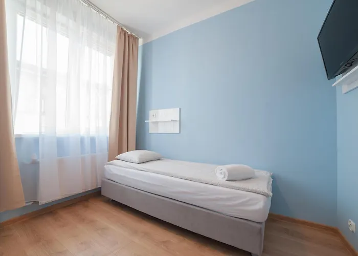 Freedom كراكوفيا